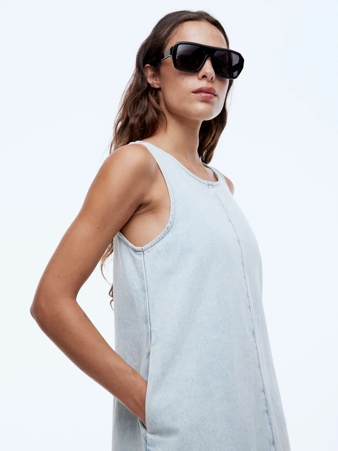Annie Denim Dress - Light Wash - Image 3
